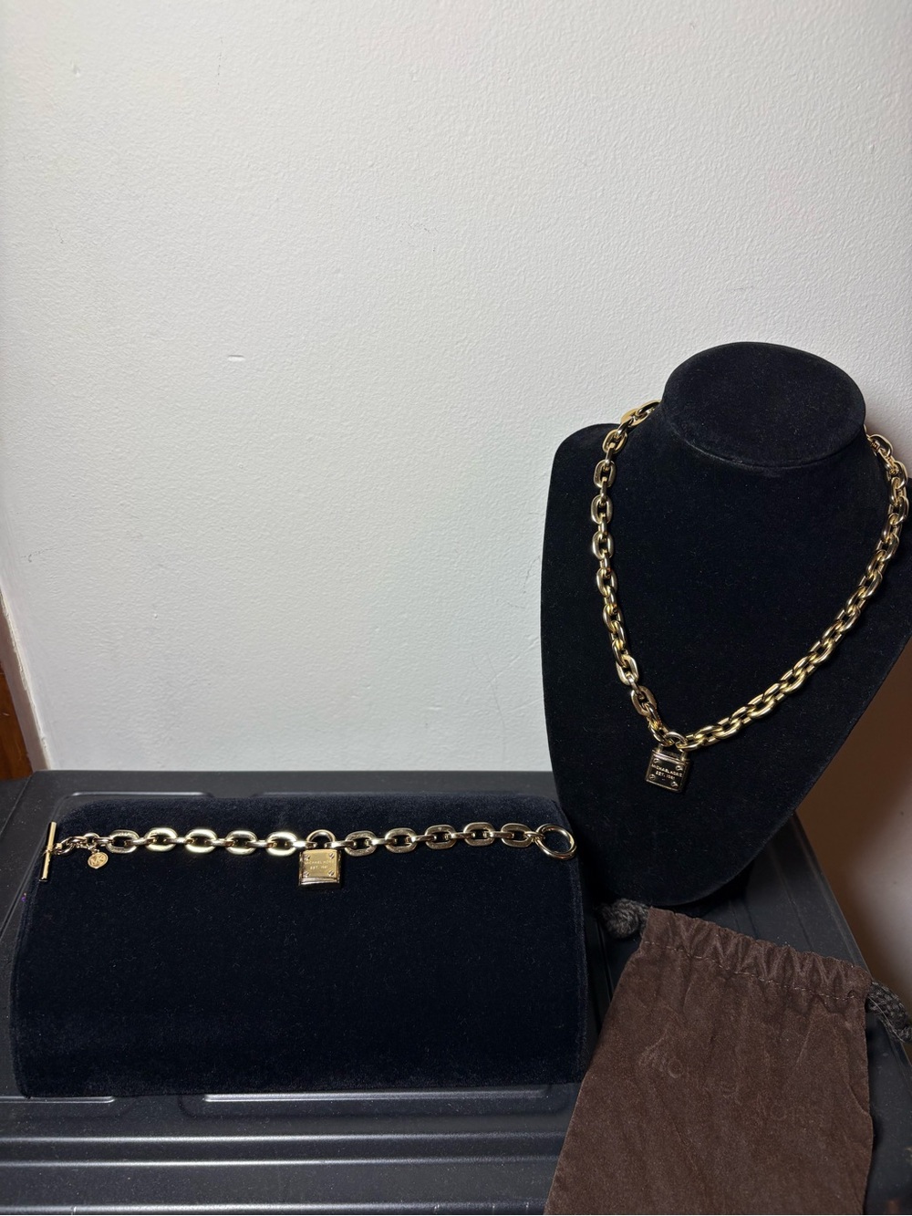 Michael Kors Padlock gold tone chain  Necklace/bracelet set